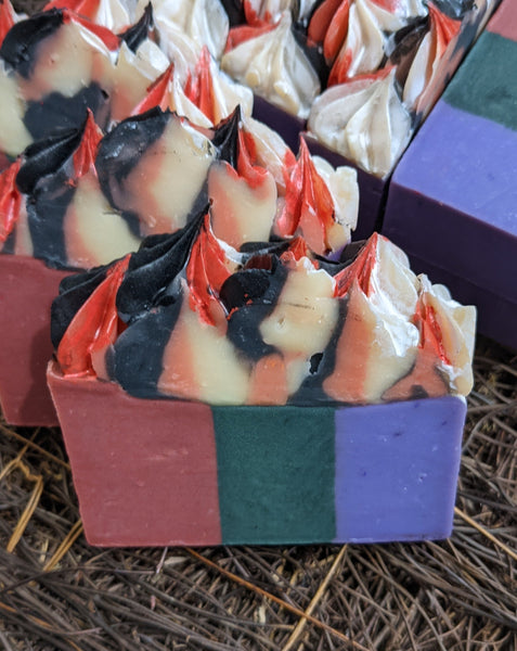 Sanderson Sisters Frosted Artisan Soap