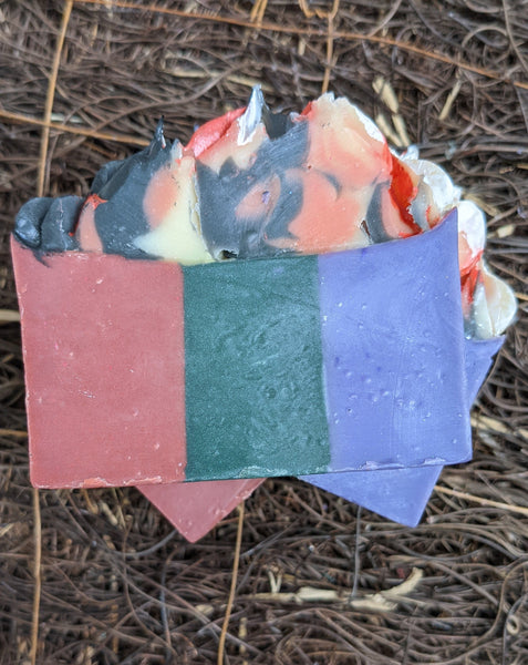 Sanderson Sisters Frosted Artisan Soap